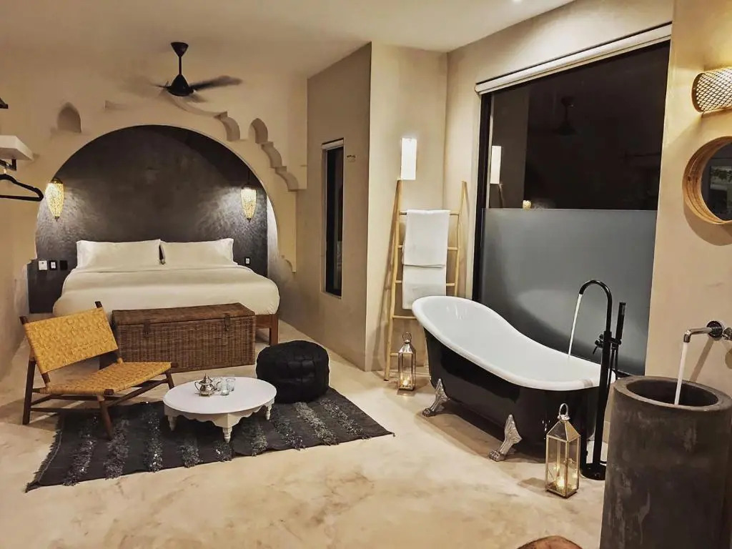 Moroccan vacation home for 16 guests