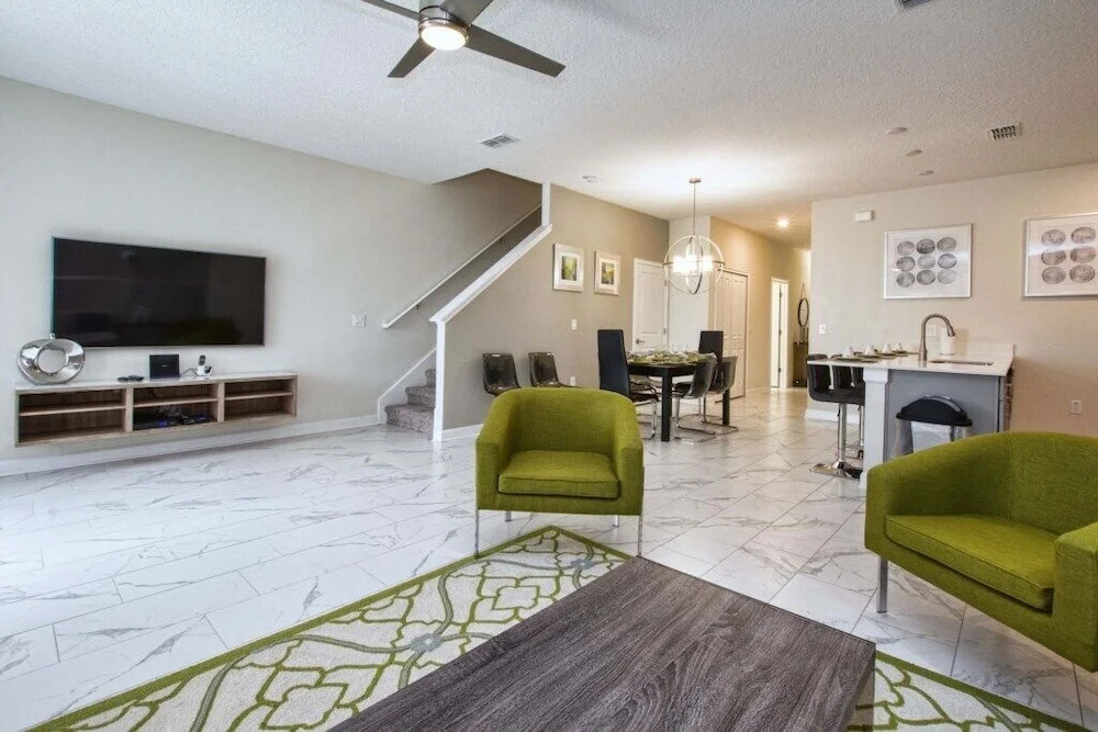 Storey Lake-5 Bedroom Townhome w/Splashpool-1630ST