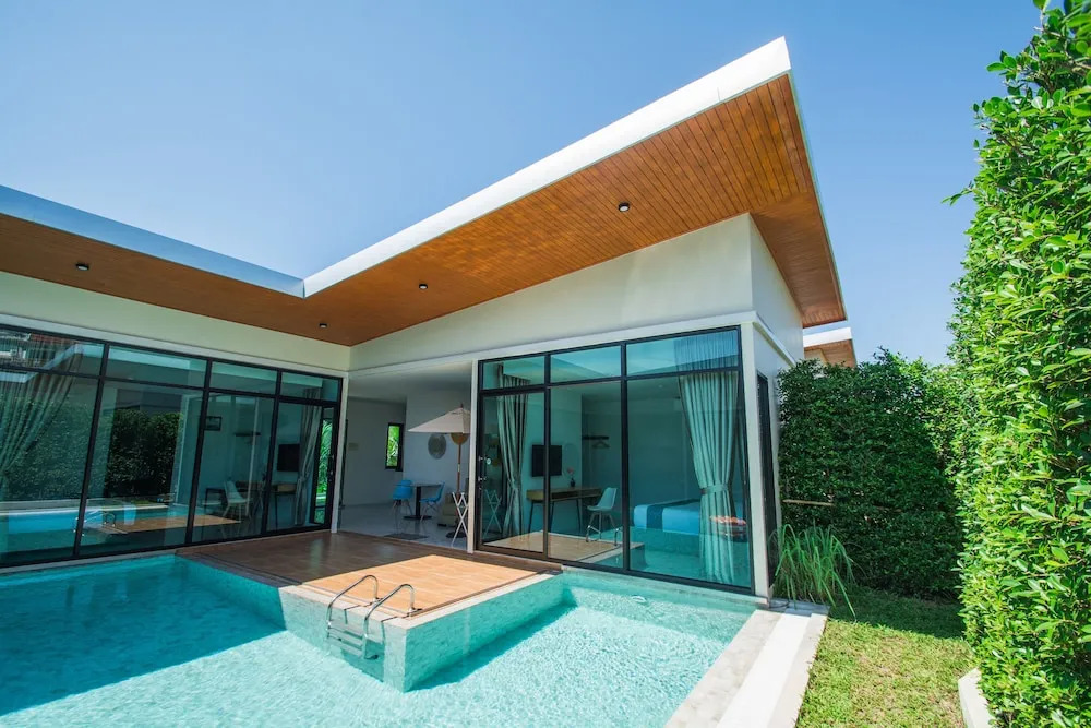 Good Night Pool Villa Phuket