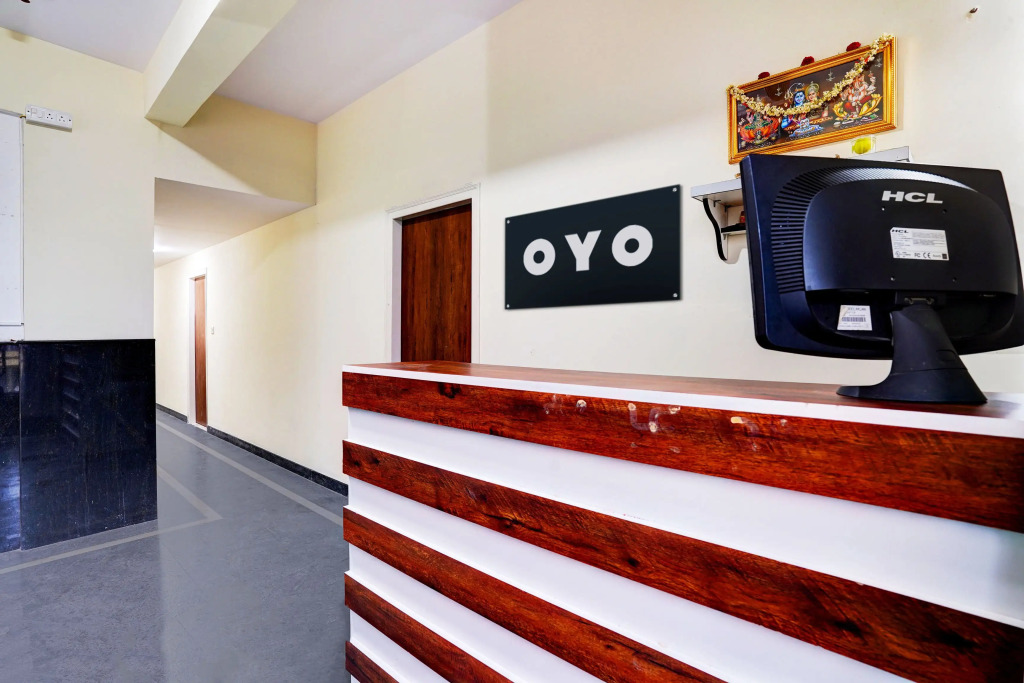 Hotel O RR Comforts