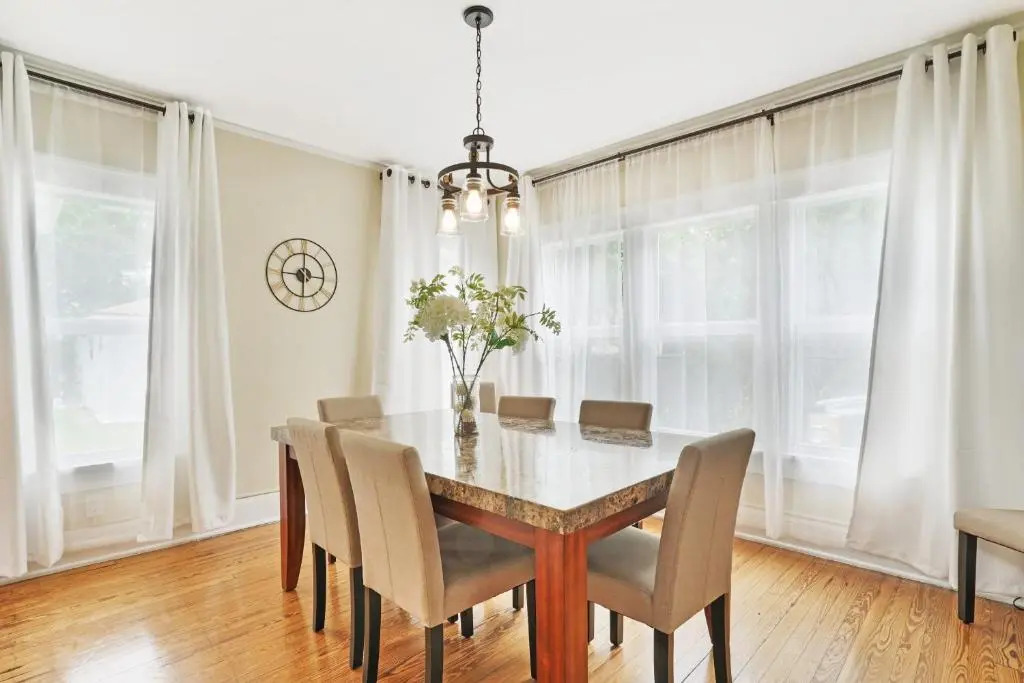 Charming Historic Home and Cottage minutes from the Intracoastal and the Beach