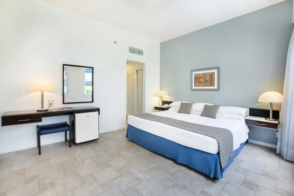 Savoy Othon Lite