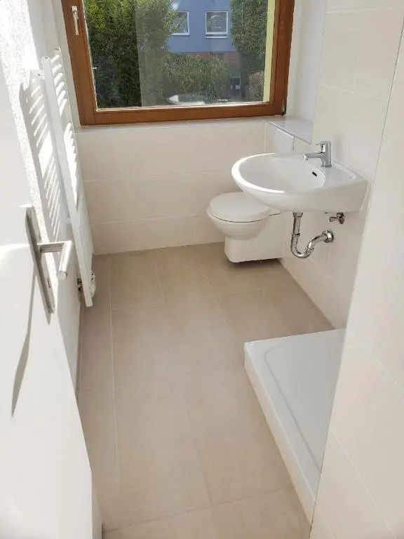 1-Zimmerappartment für Monteure, Handwerker, Studenten und Azubis mit eigenem Bad WC