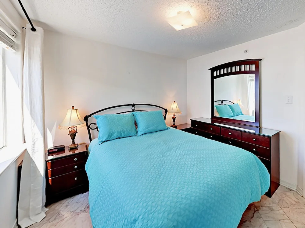 561 East Beach Blvd Condo Unit 208 2 Bedrooms 2 Bathrooms Condo