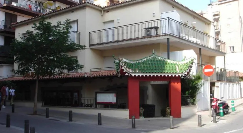 Apartaments Lloveras