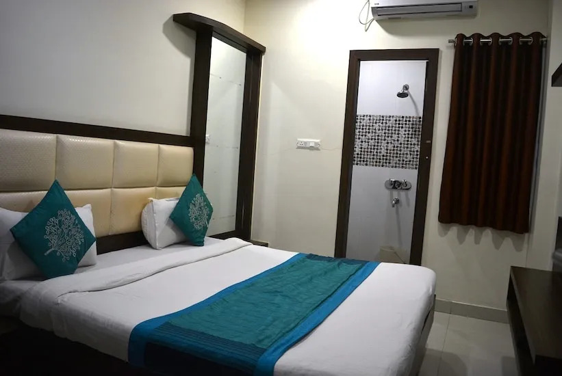Hotel Amar Palace