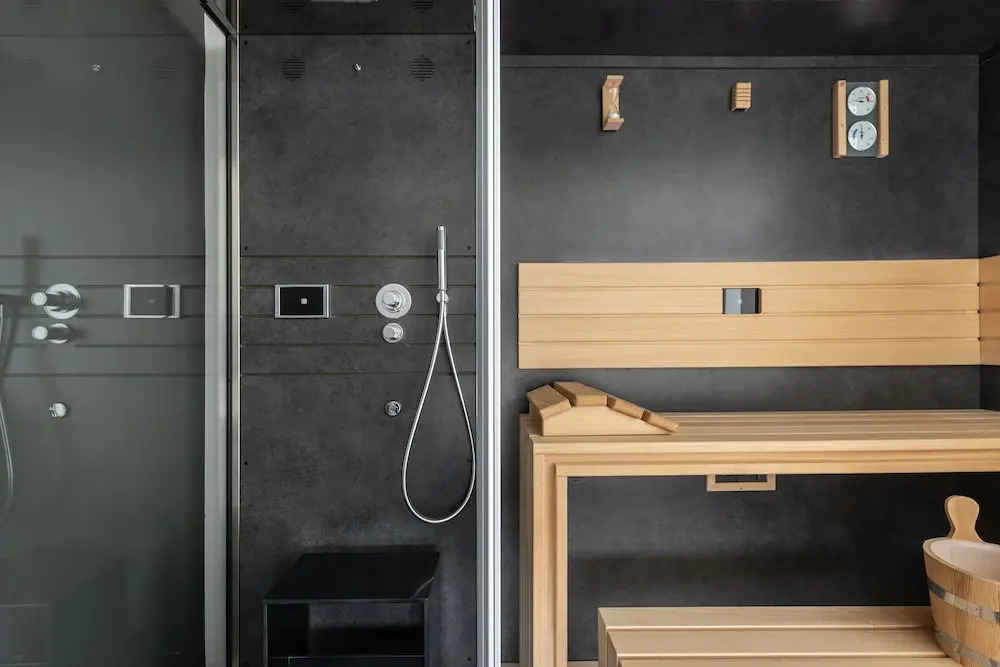 Como Luxury Lake View Spa