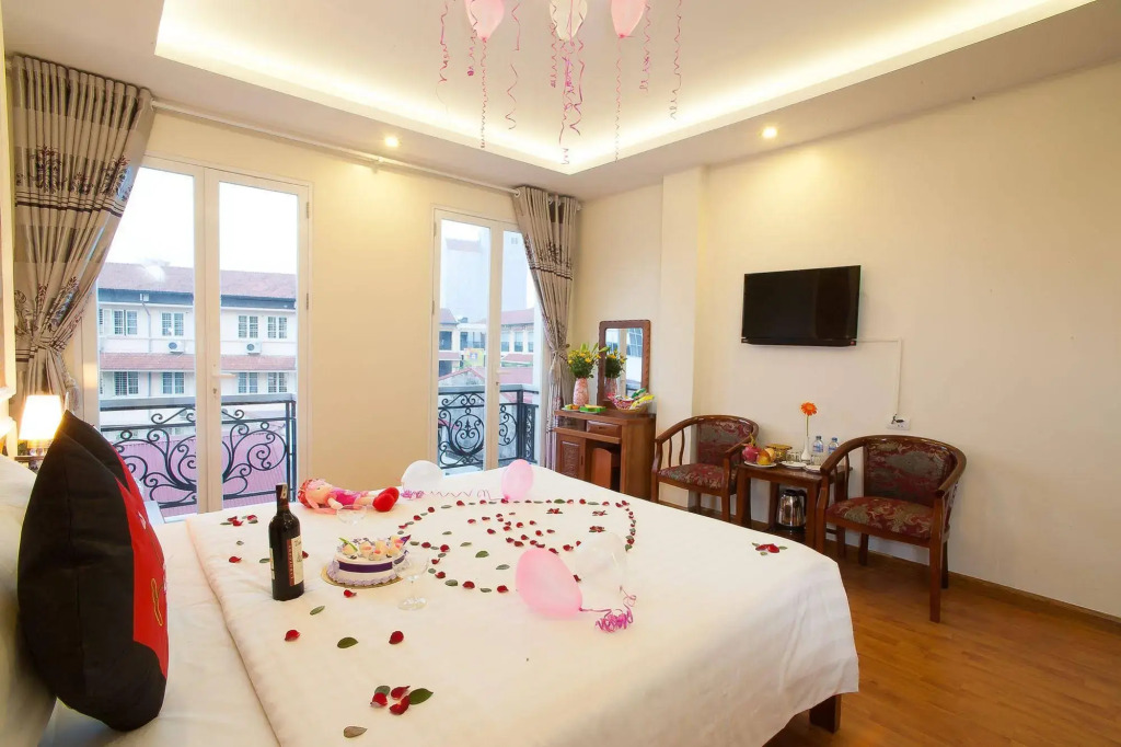 Delica Premium Hotel