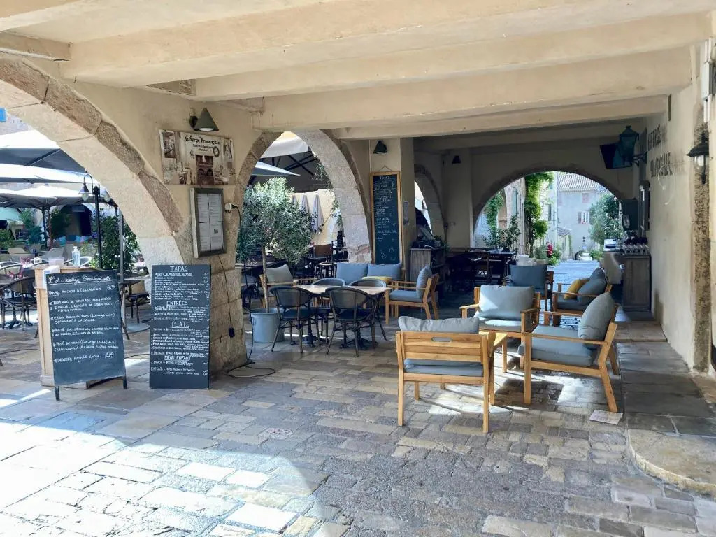 Charming Apartment in the heart of Valbonne Village