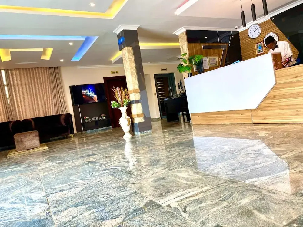 Lylius Hotel