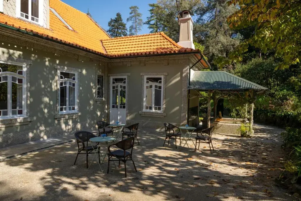 The Grove Houses