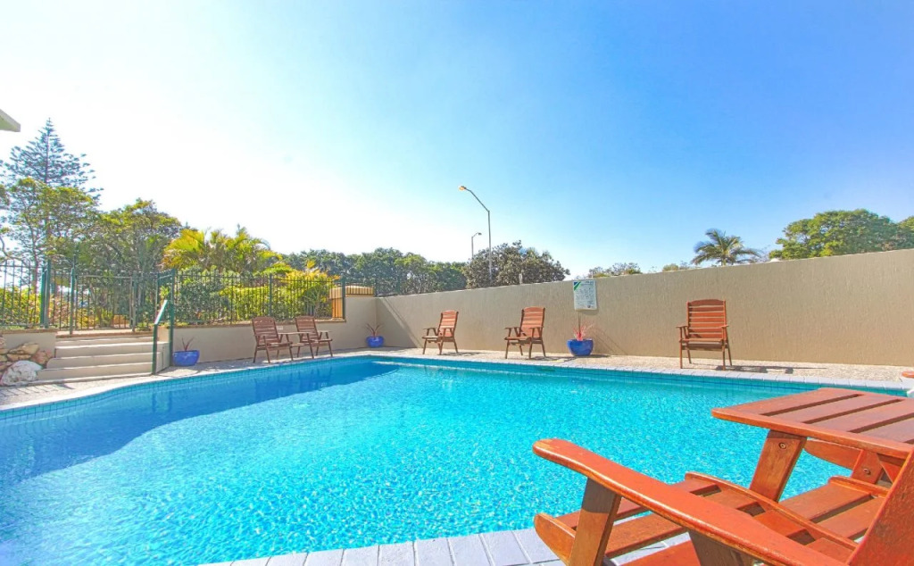 Capricorn One Beachside Holiday Apartments - Official