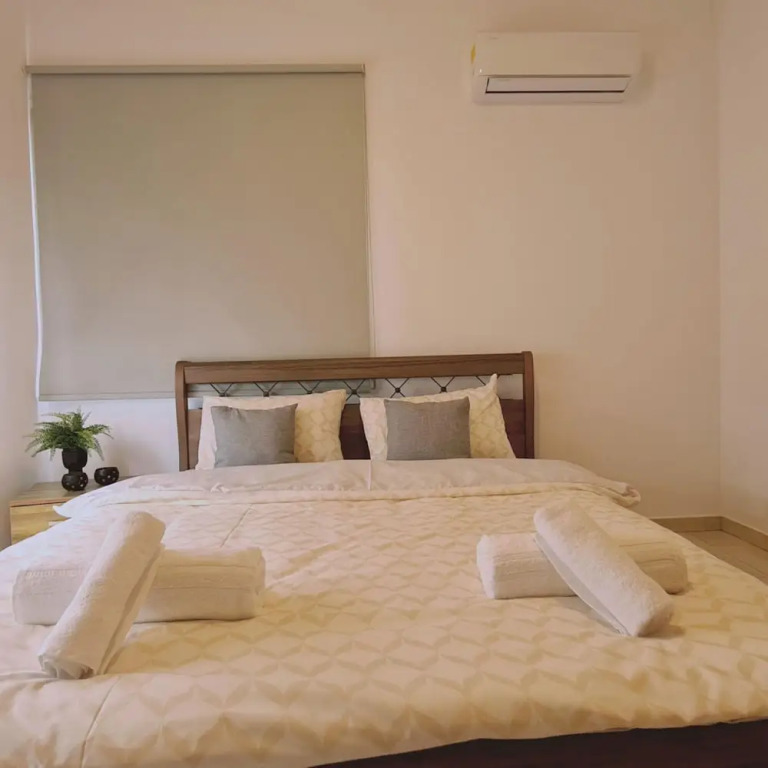 73 LCA - Stay Novel Apartment