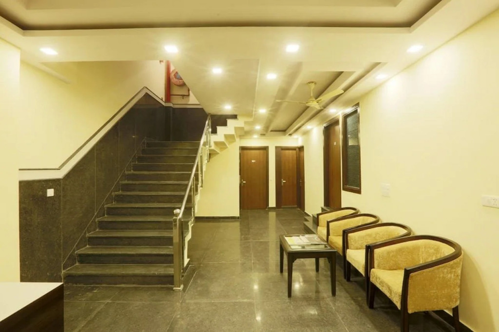 Airport Hotel Chanakya