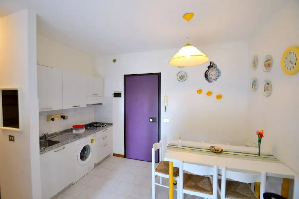 Coastal Escape Flat With Common Pool