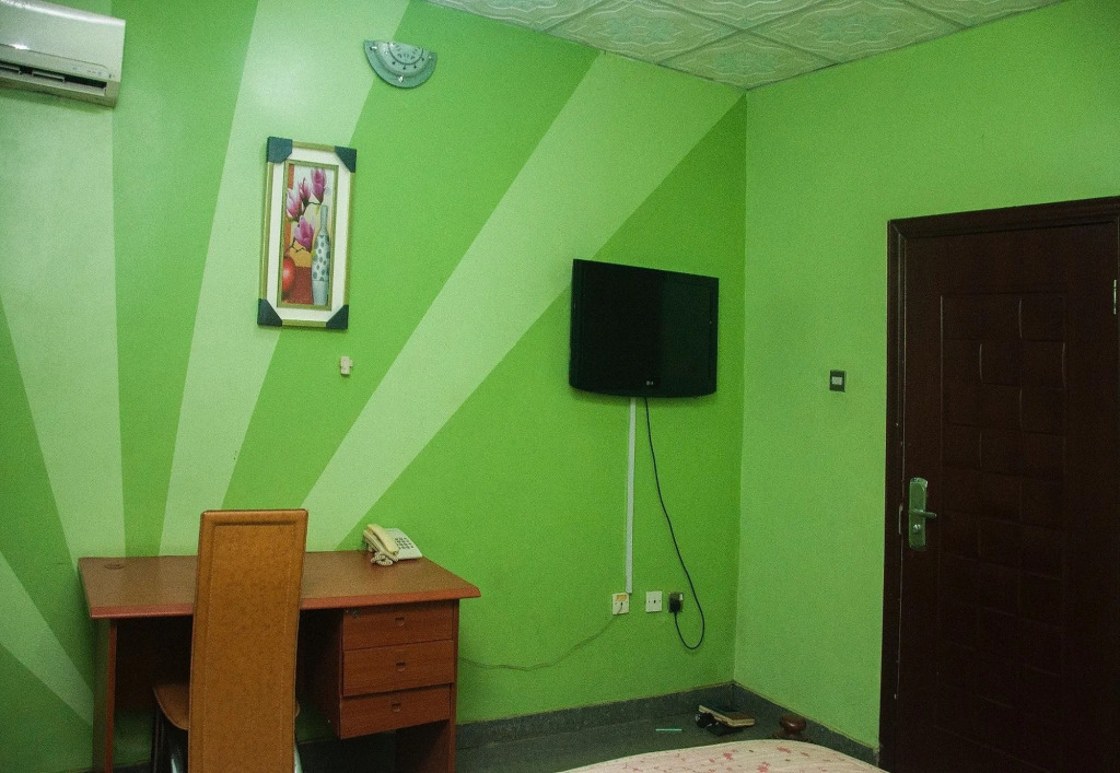 Abanet Hotel