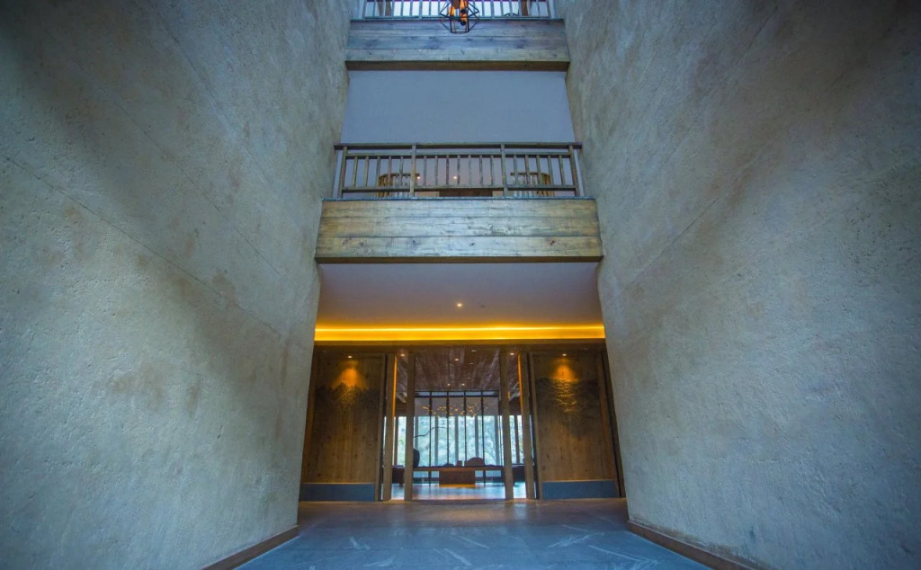 LUX* Tea Horse Road Benzilan Hotel