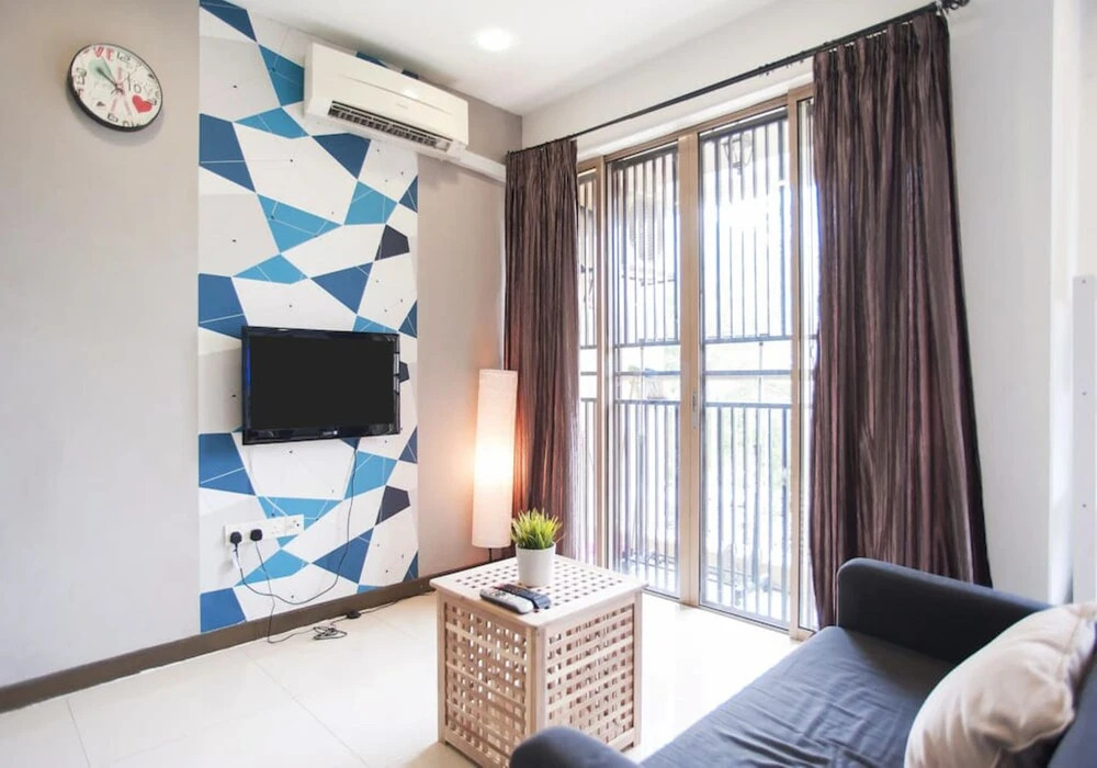 Ritze Perdana One B by SYNC