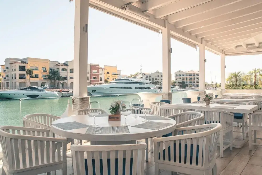 Marina View 1BR Fishing Lodge