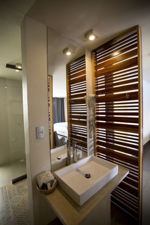 Hotel Helverica