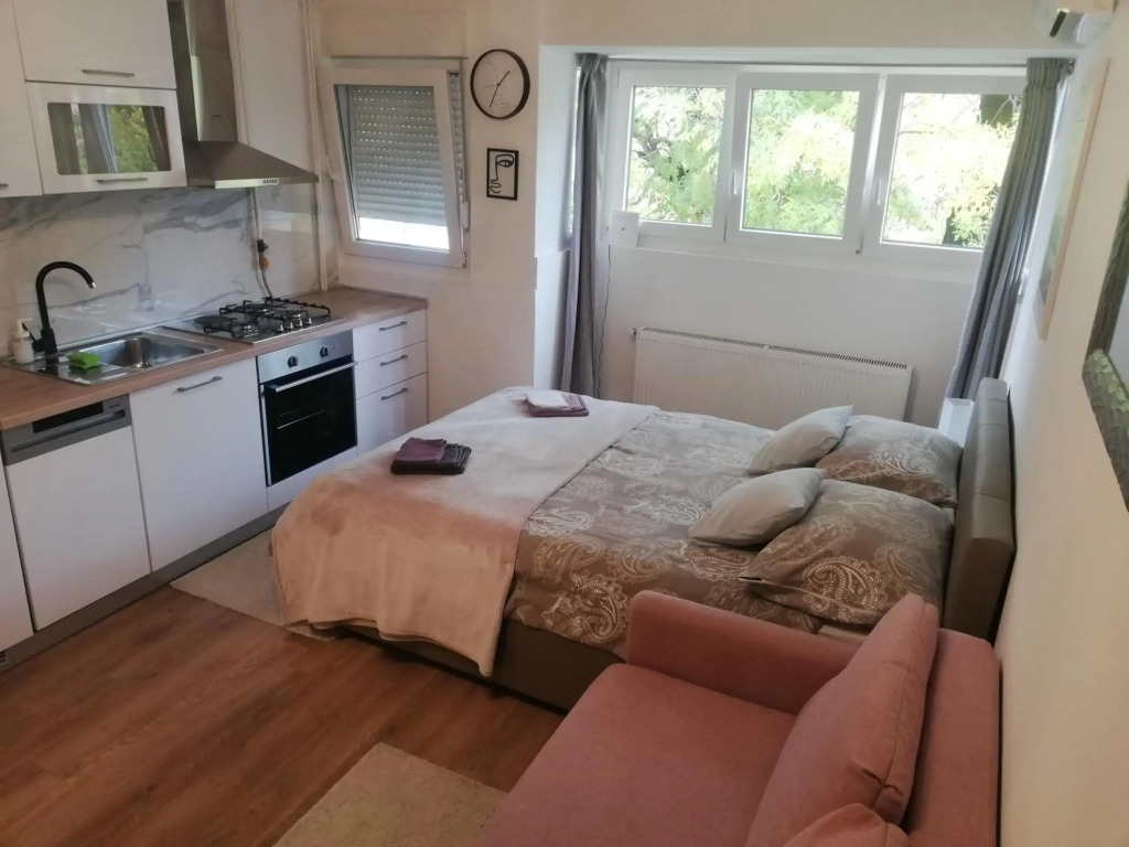Studio apartman Jordanovac Rebro