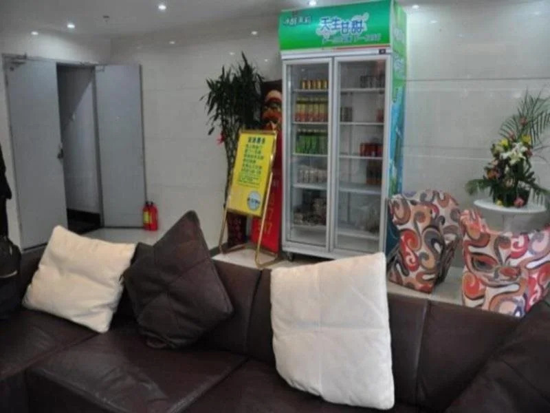 Youth Sunshine Hotel