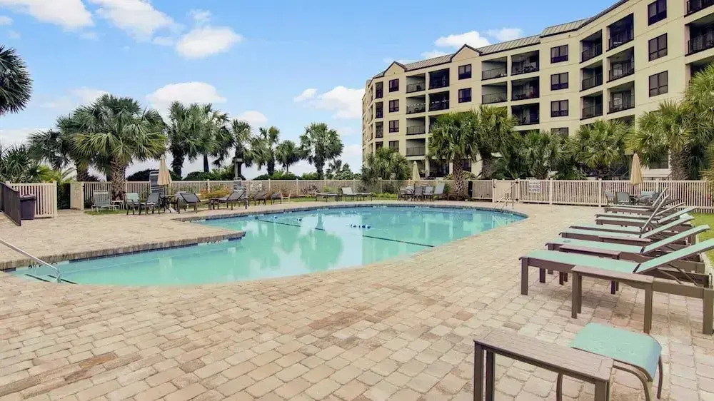 311 Summerhouse by Avantstay Beach Views Access to Community Pool
