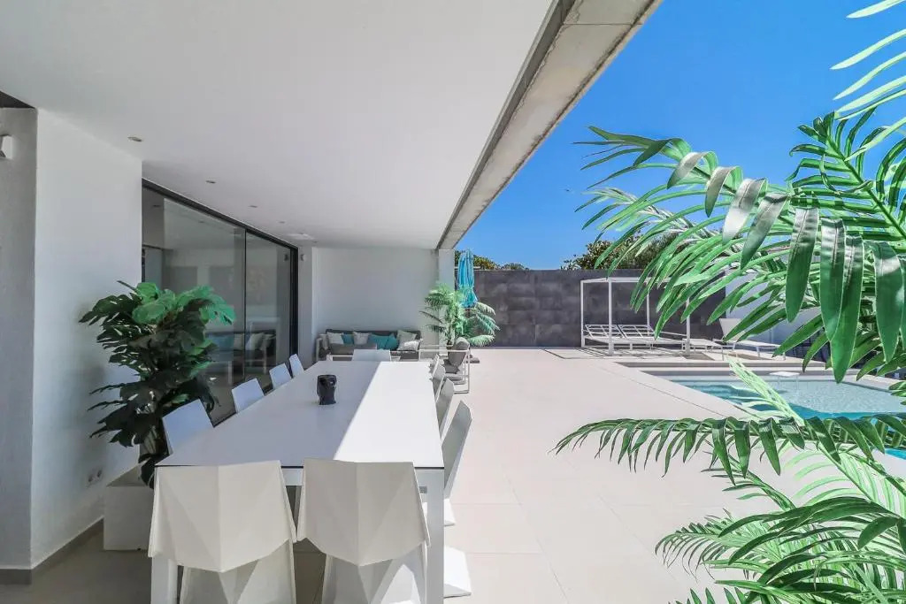Villa en la marina de Empuriabrava, 1Km de la playa
