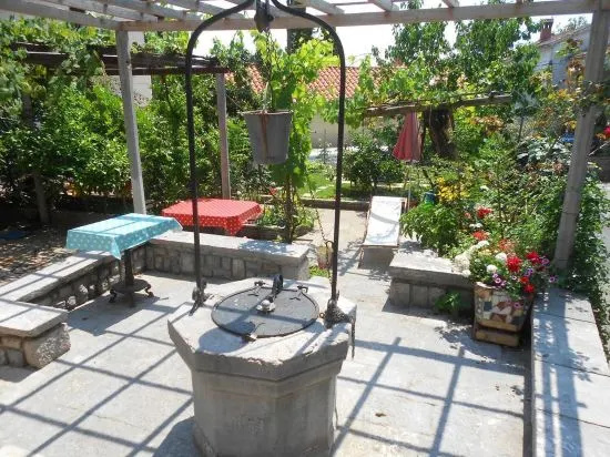 Guesthouse Kuća na šterne