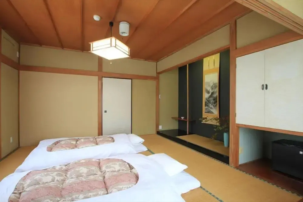 Onsen & Garden -Asante Inn