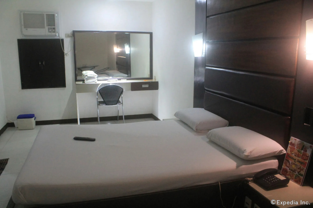 Halina Drive Inn Hotel - Pasay