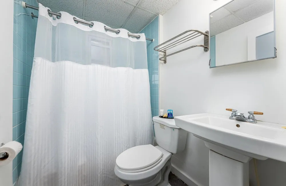 Econo Lodge Seaside Heights  Toms River East