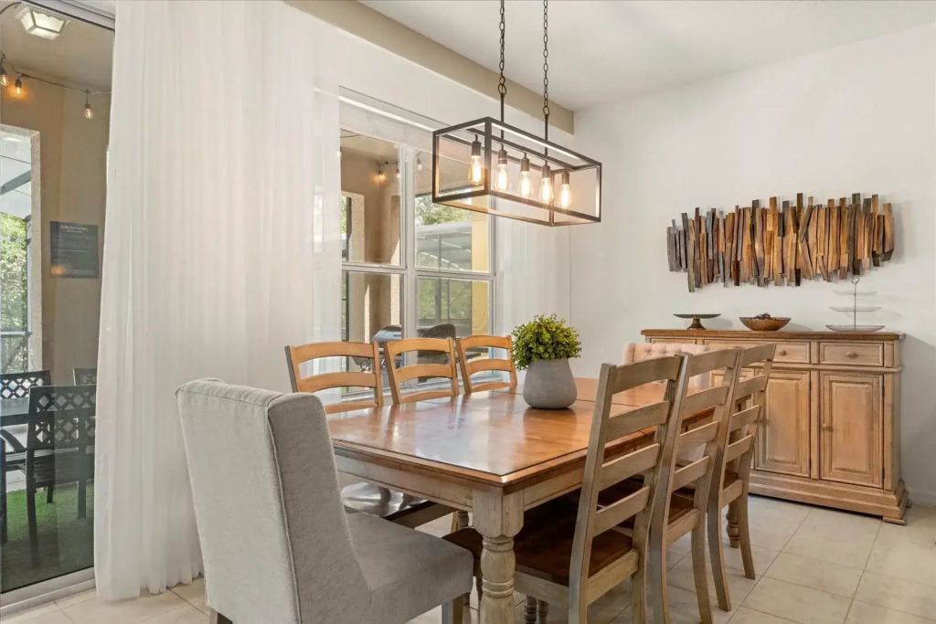 5 Bd 35 Ba Bella Vida 361 Lf