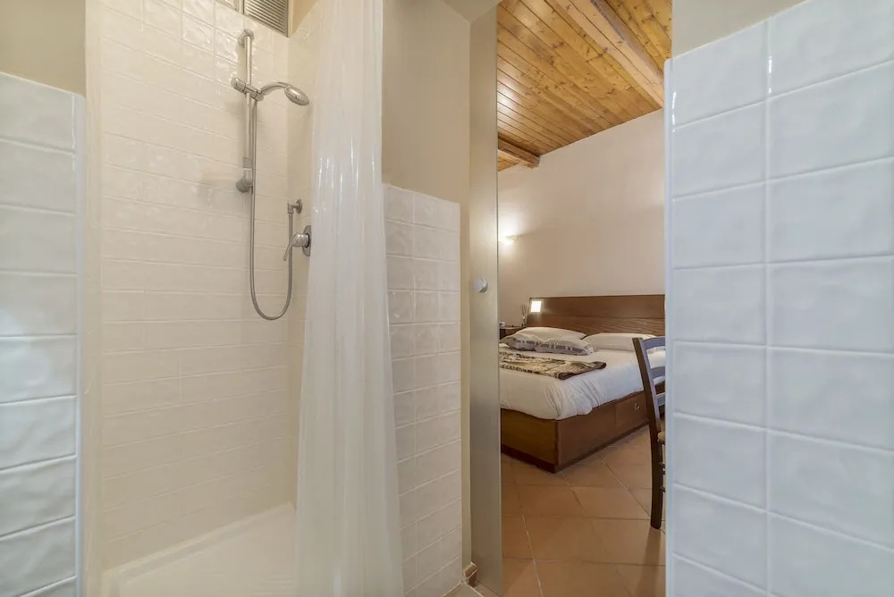 GuestHost - Elegant Apartment in Rome