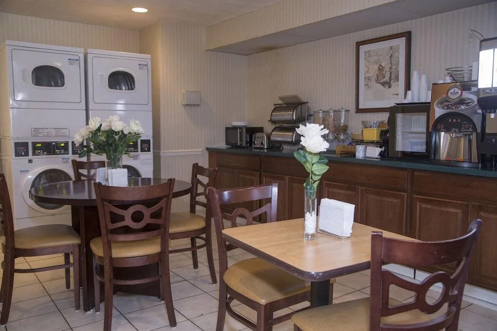 Charles River Inn