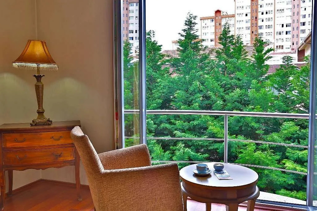 Gardan Hotel