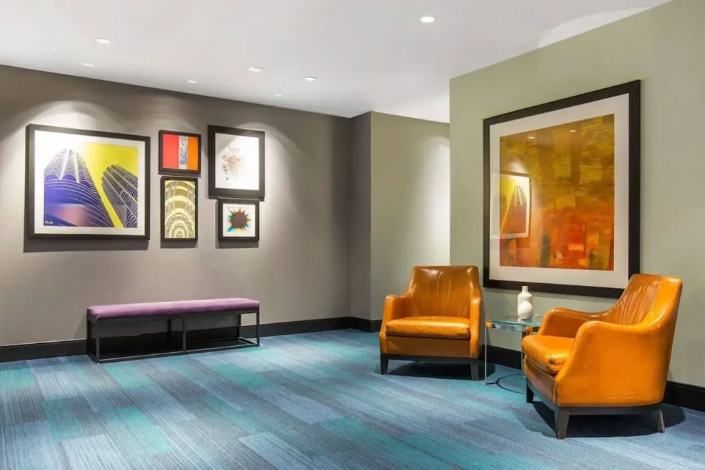 The Chicago Hotel Collection Magnificent Mile Hotel & Suites 