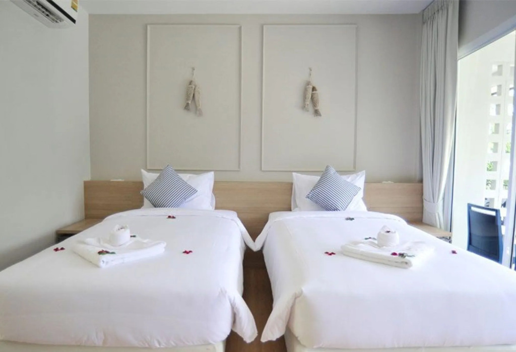 Combo Beach Hotel Samui