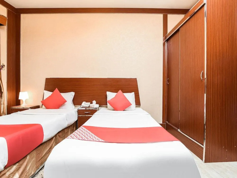 Evin Hotel by OYO