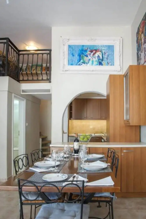 Violeta s Seaview Apartment in Rhodes
