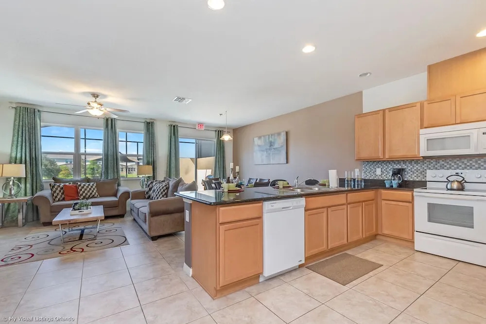 3185 Tocoa Circle