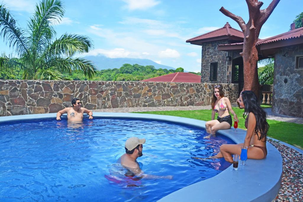 Hotel El Reith Lake Granada Nicaragua