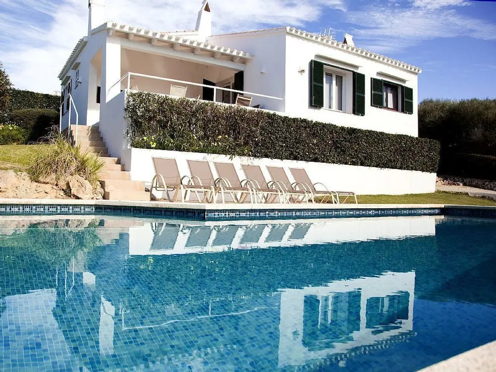 Bini Belin Villa de Lujo WIFI y Piscina