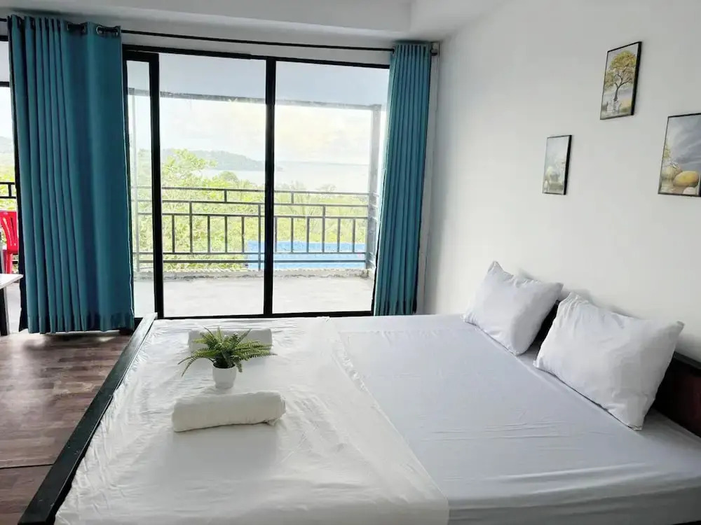 Top Views Retreat