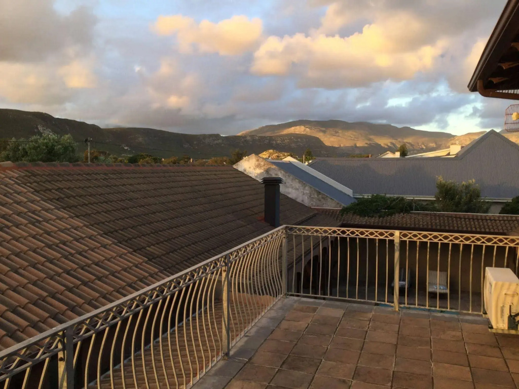 On The Cliff Guest House