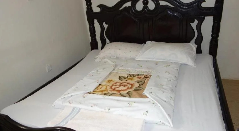 Yahoo Guest House