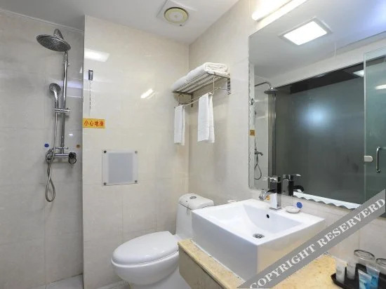 Kunming Lianqin Hotel (Xicheng Times Mianshan Subway Station Branch)