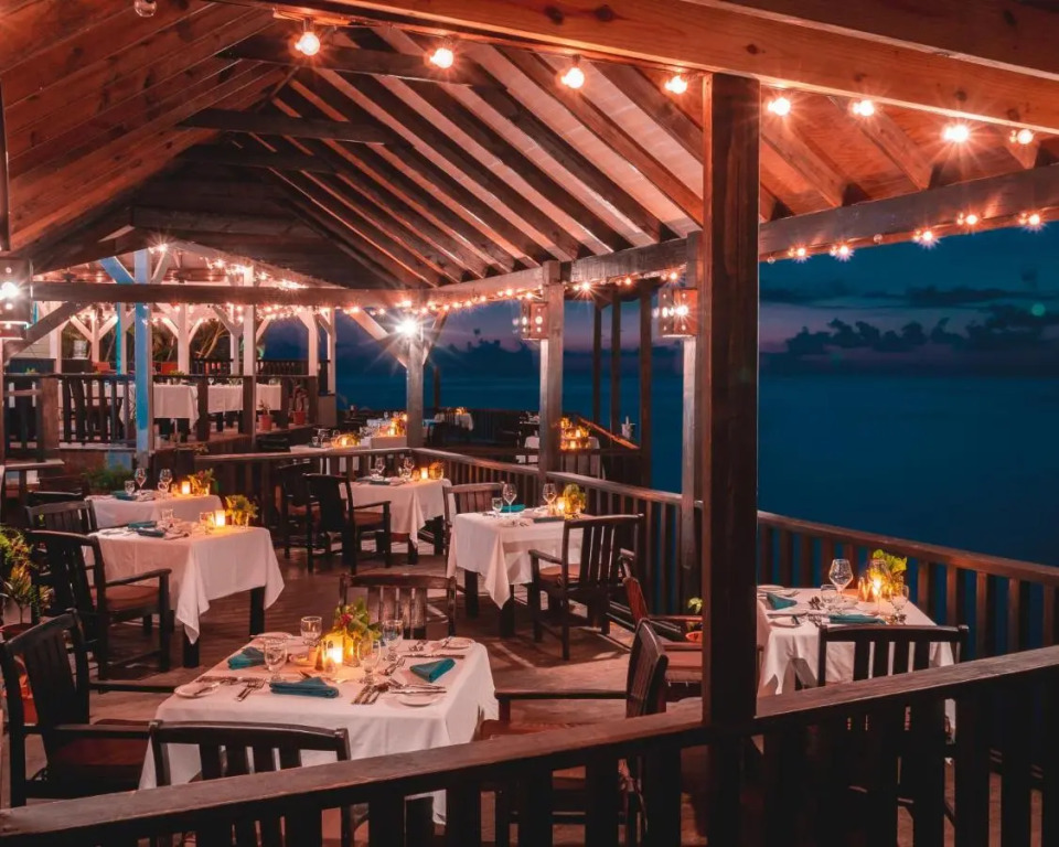 COCOS Hotel