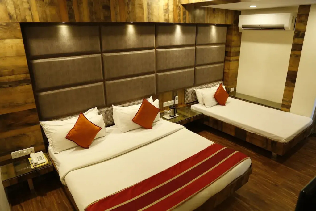 Hotel Surya