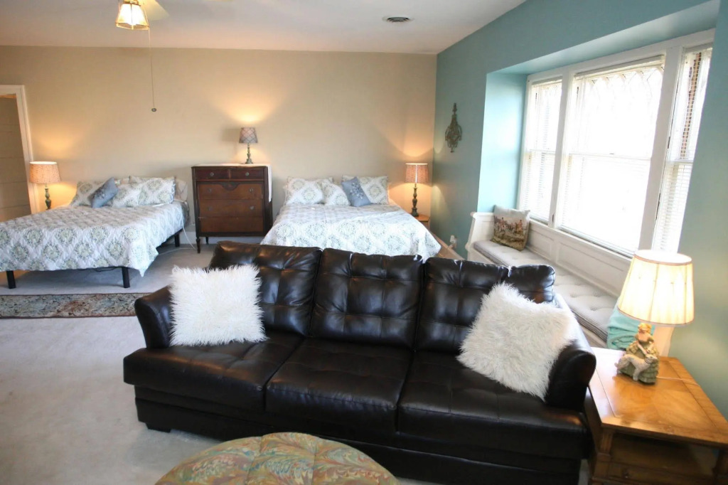 Christmas House Bed and Breakfast